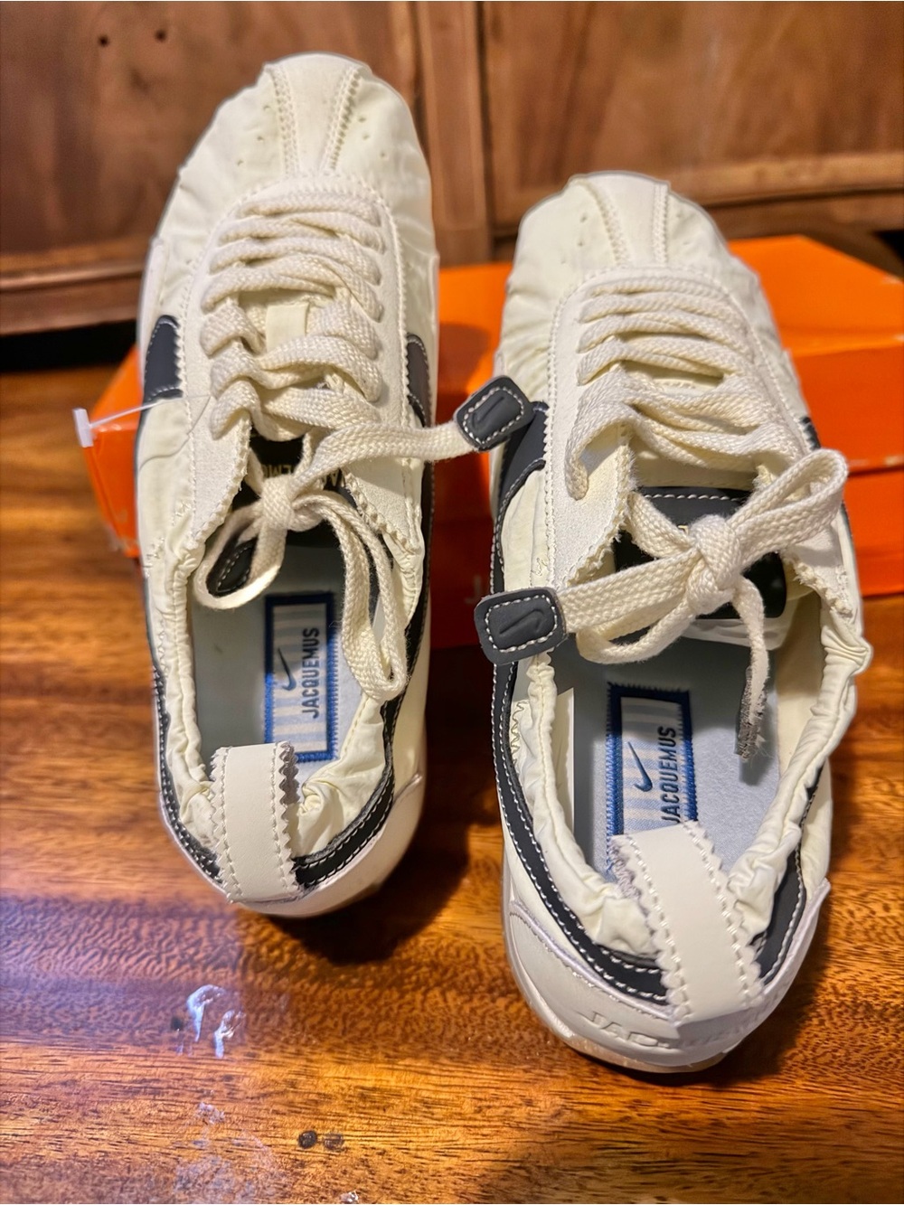 Jacquemus x Nike Moon Show SP Women’s Size 7.5 - Picture 6 of 10